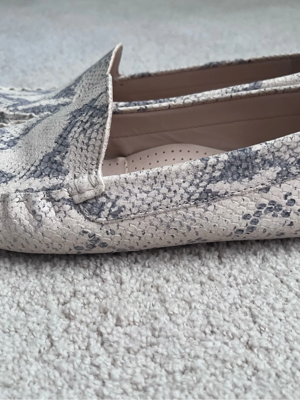 Cole Haan Women's Python Evelyn Leather Driver Loafers Sz 9